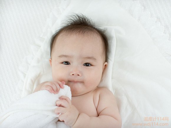 红外线温度计对婴儿有害吗?